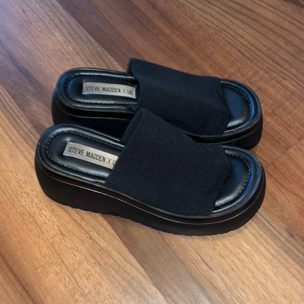 Steve Madden X Urban Outfitters platform sandals